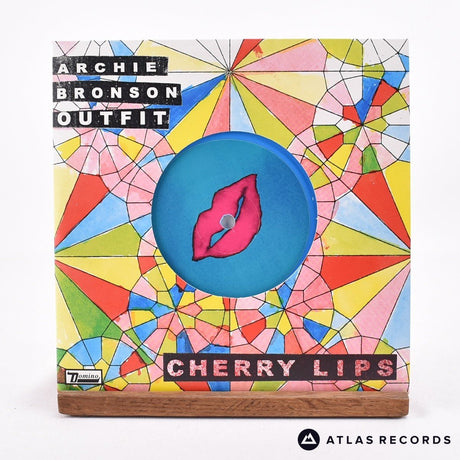 Archie Bronson Outfit Cherry Lips 7" Vinyl Record - Front Cover & Record