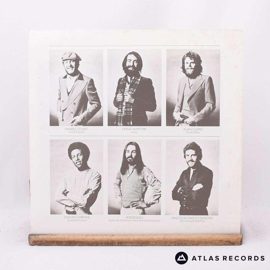 Average White Band - Cut The Cake - Lyric Sheet LP Vinyl Record - EX/EX