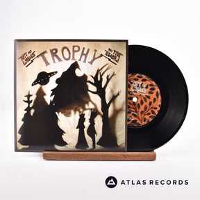 Bat For Lashes Trophy 7" Vinyl Record - Front Cover & Record