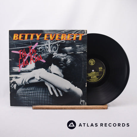 Betty Everett It's In His Kiss LP Vinyl Record - Front Cover & Record
