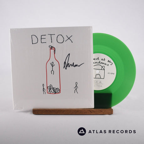 Bored At My Grandmas House Detox 7" Vinyl Record - Front Cover & Record