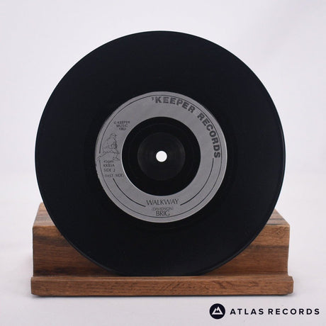 Brig - Very Special Girl - 7" Vinyl Record - VG+/VG+