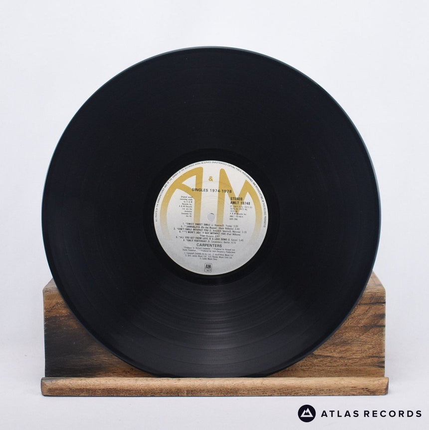 Carpenters - The Singles 1974-1978 - Embossed Sleeve LP Vinyl Record - EX/EX
