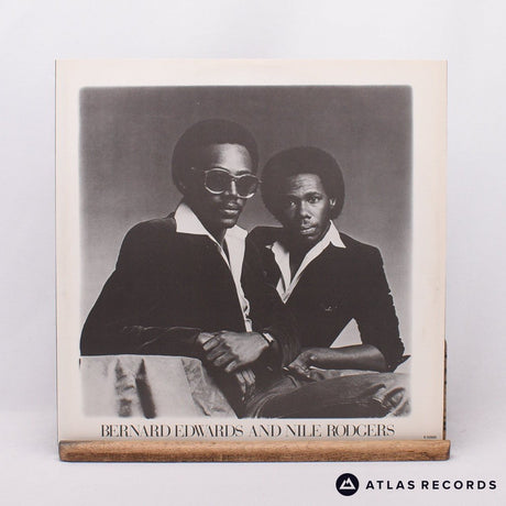 Chic - C'est Chic - Strawberry LP Vinyl Record - EX/EX