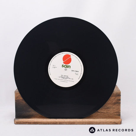 Crys - Rhyfelwr - A B LP Vinyl Record - VG+/EX
