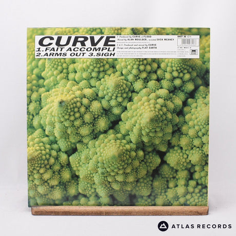 Curve - Faît Accompli - Bilbo Porky A-1 B-1 12" Vinyl Record - EX/EX