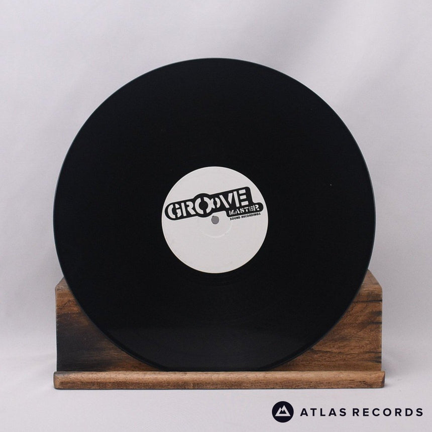 DJ Isy - Provocative / I Need You - 12" Vinyl Record - VG+/EX