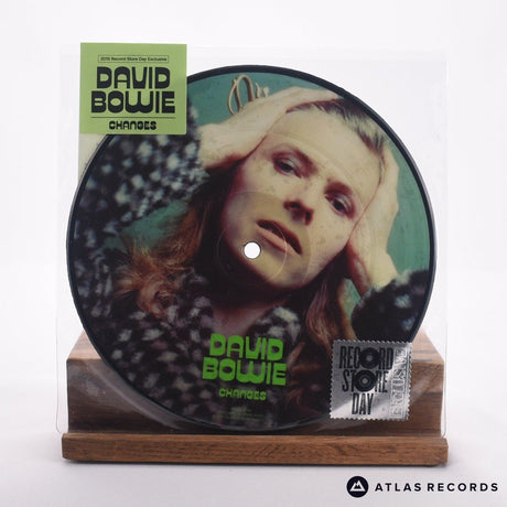 David Bowie Changes 7" Vinyl Record - Front Cover & Record