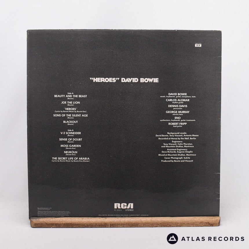 David Bowie - "Heroes" - Lyric Sheet A-2 B-2 LP Vinyl Record - EX/VG+