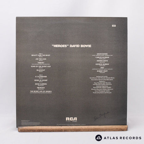 David Bowie - "Heroes" - Lyric Sheet A-2 B-2 LP Vinyl Record - EX/VG+