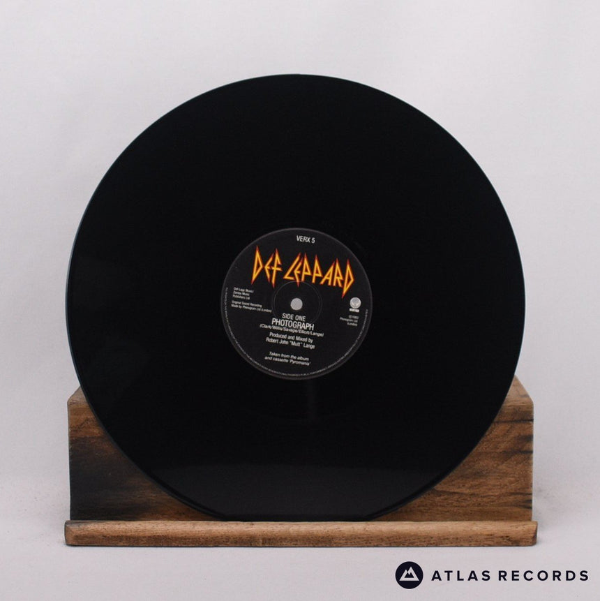Def Leppard - Photograph - 12" Vinyl Record - VG+/EX