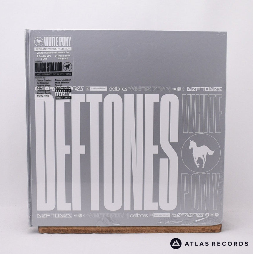 Deftones White Pony 4 x LP + 2 x CD Vinyl Record - Front Cover & Record