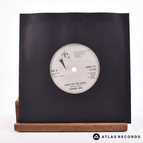 Diamond Head Shoot Out The Lights 7" Vinyl Record - In Sleeve
