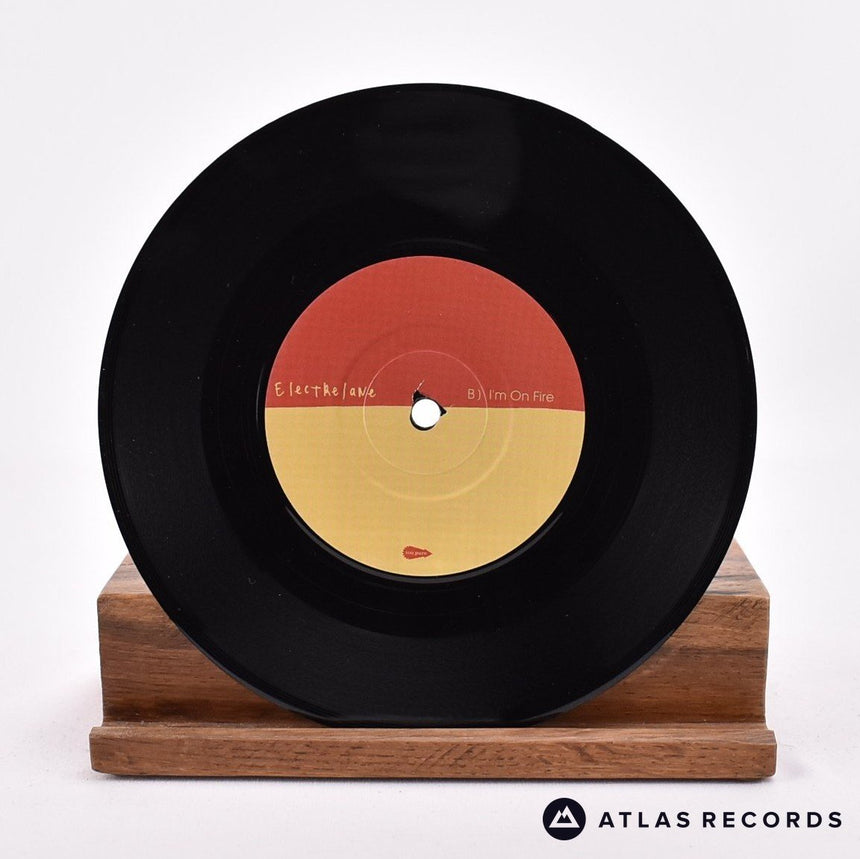 Electrelane - On Parade - Textured Sleeve 7" Vinyl Record - NM/NM