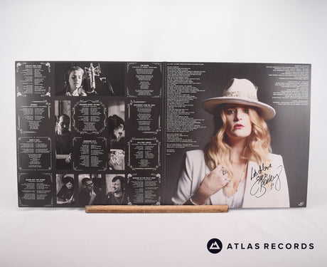 Elles Bailey - Shining In The Half Light - Insert LP Vinyl Record - NM/NM