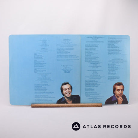 Elton John - Blue Moves - Gatefold 2 x LP Vinyl Record - VG+/VG+
