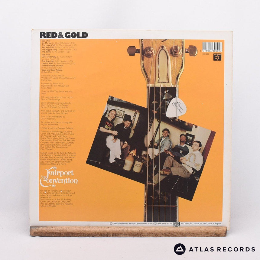 Fairport Convention - Red & Gold - Lyric Sheet LP Vinyl Record - EX/EX
