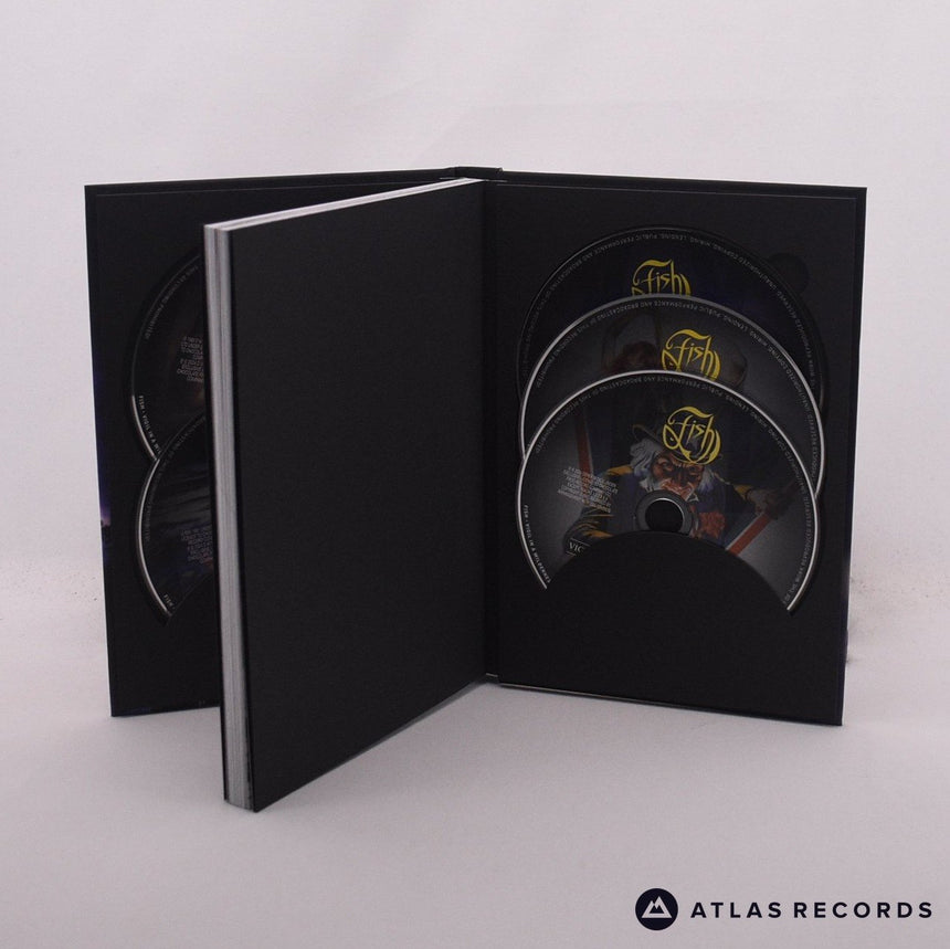Fish - Vigil In A Wilderness Of Mirrors - 4 x CD + Blu-ray
