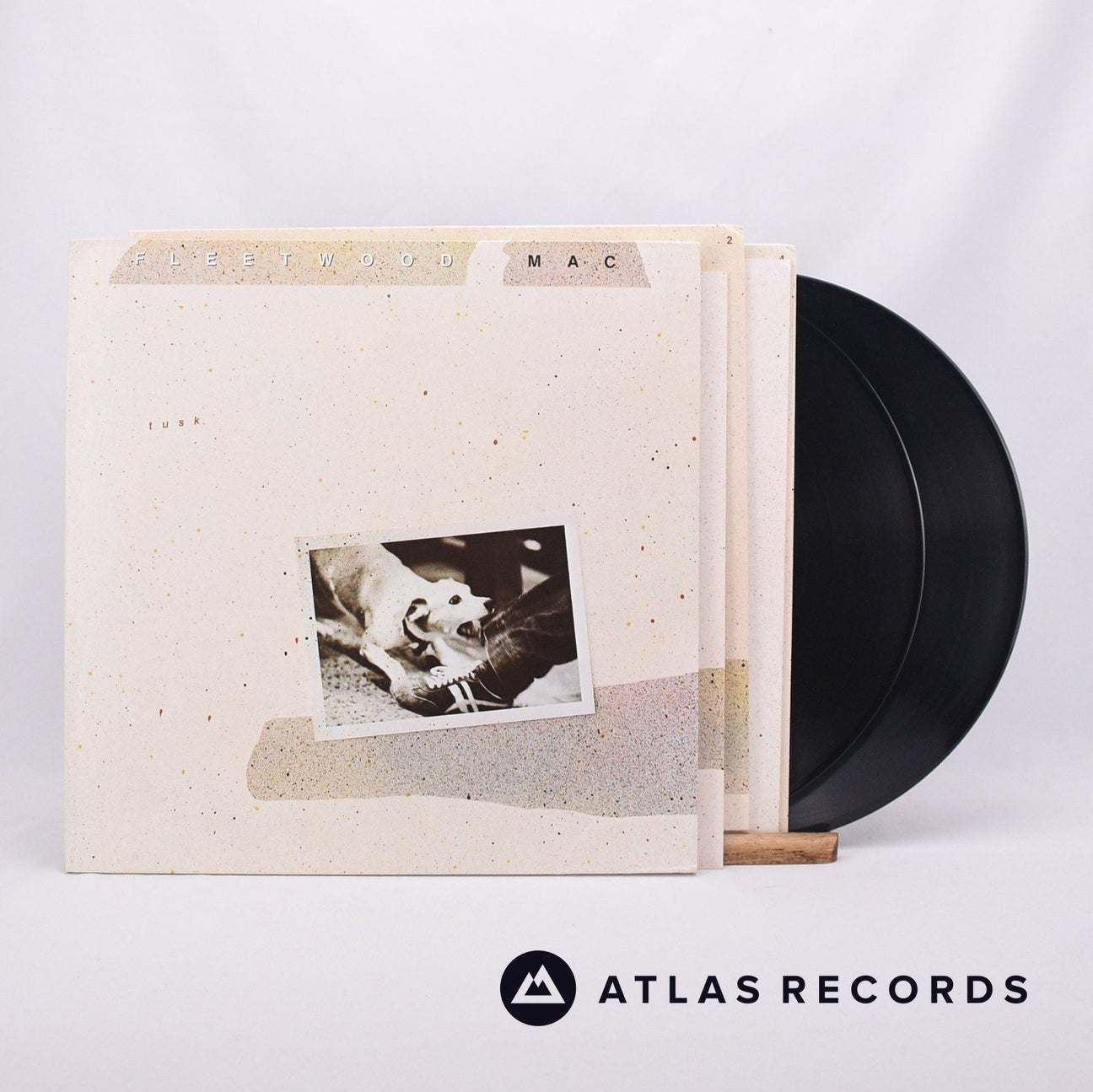 Fleetwood Mac Tusk Double LP Vinyl Record - Front Cover & Record