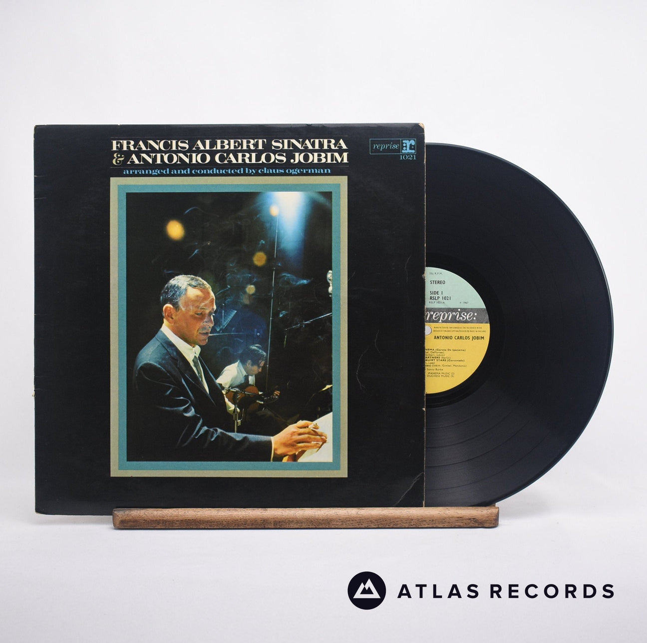Frank Sinatra Francis Albert Sinatra & Antonio Carlos Jobim LP Vinyl Record - Front Cover & Record