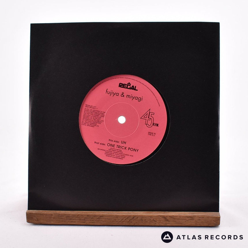 Fujiya & Miyagi - Uh - 7" Vinyl Record - NM/EX