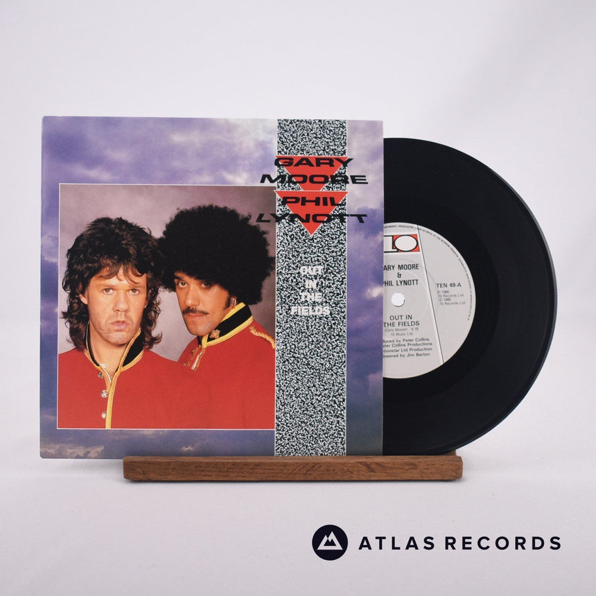 Gary Moore Out In The Fields 7" Vinyl Record - Front Cover & Record