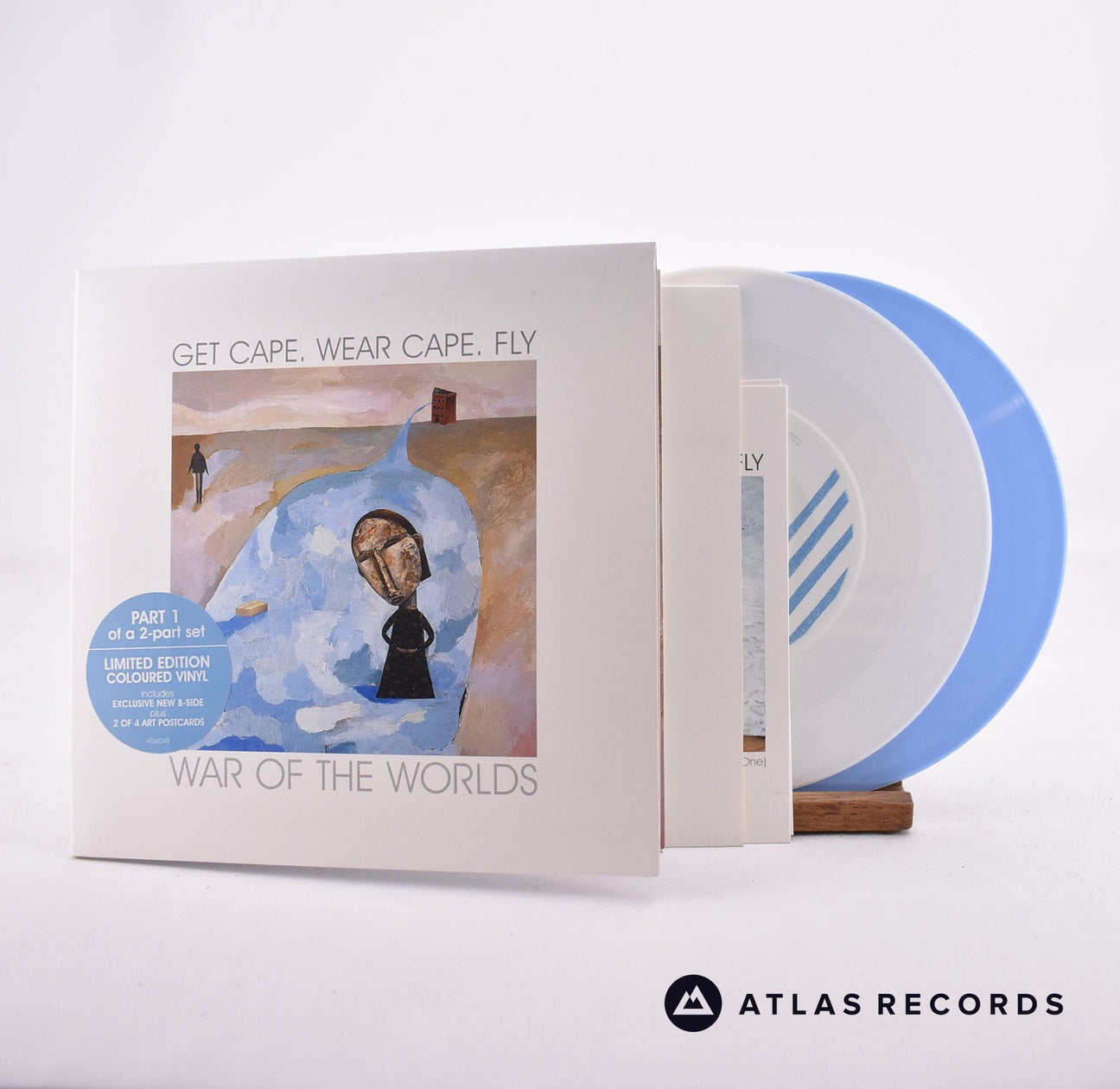 Get Cape. Wear Cape. Fly War Of The Worlds 7" Vinyl Record - Front Cover & Record