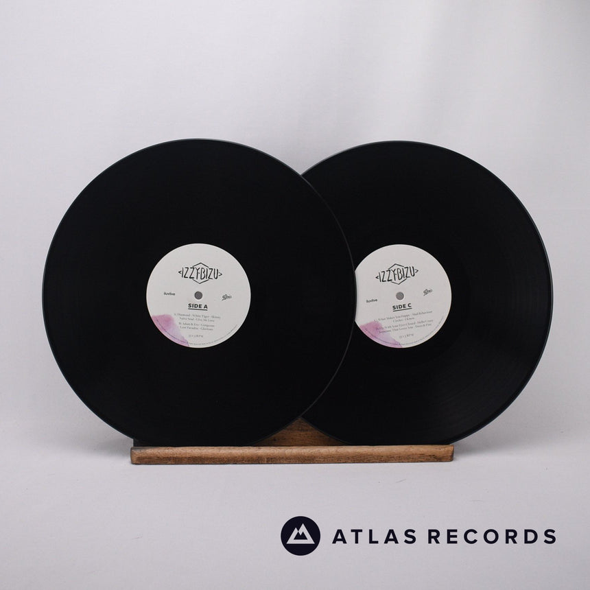 Izzy Bizu - A Moment of Madness - Deluxe Edition 2 x LP Vinyl Record - NM/EX