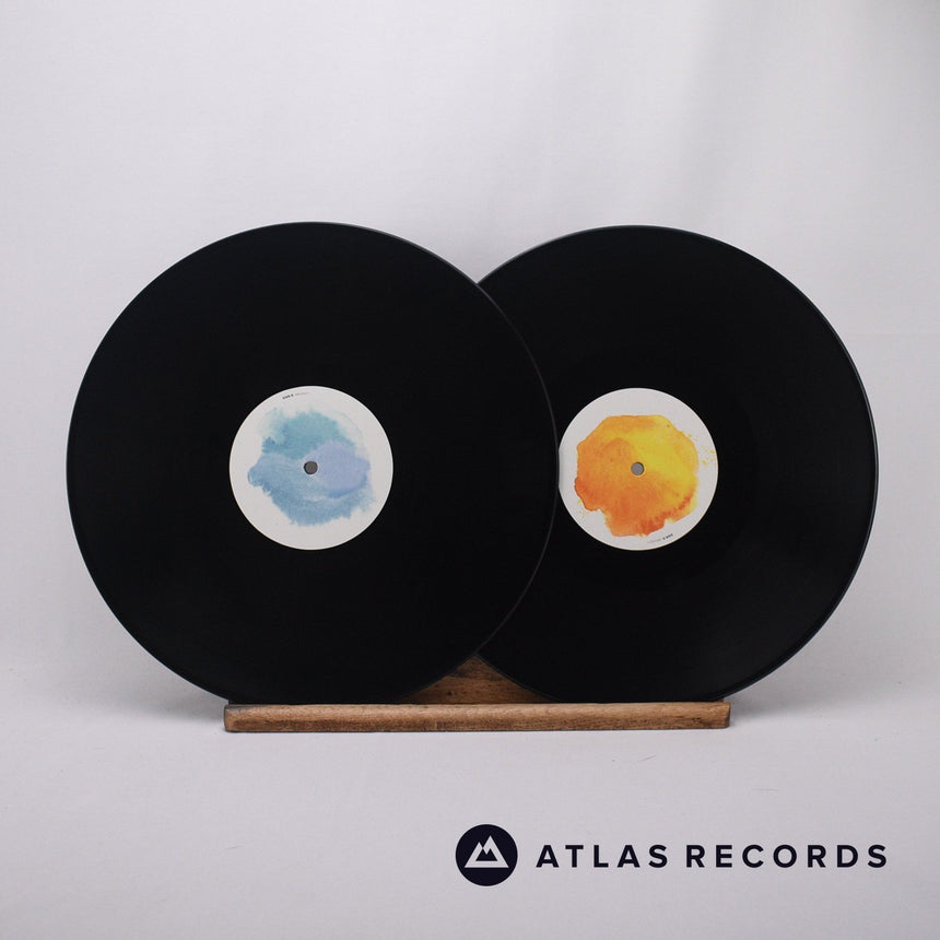 Izzy Bizu - A Moment of Madness - Deluxe Edition 2 x LP Vinyl Record - NM/EX