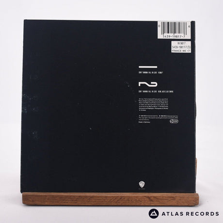 Jane Child - Don't Wanna Fall In Love - 7" Vinyl Record - EX/NM