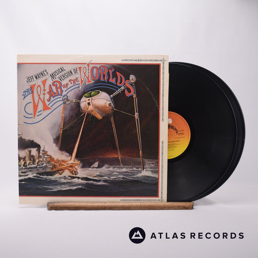 Jeff Wayne Jeff Wayne's Musical Version Of The War Of The Worlds Double LP Vinyl Record - Front Cover & Record