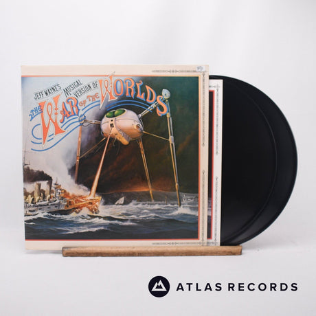 Jeff Wayne Jeff Wayne's Musical Version Of The War Of The Worlds 2 x LP Vinyl Record - Front Cover & Record