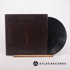 Jethro Tull Living In The Past 2 x LP Vinyl Record - Front Cover & Record