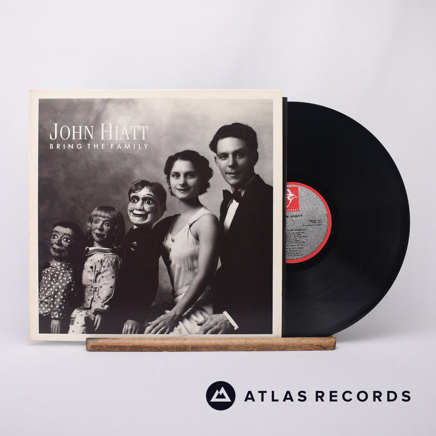 John Hiatt - Bring The Family - LP Vinyl Record - EX/EX