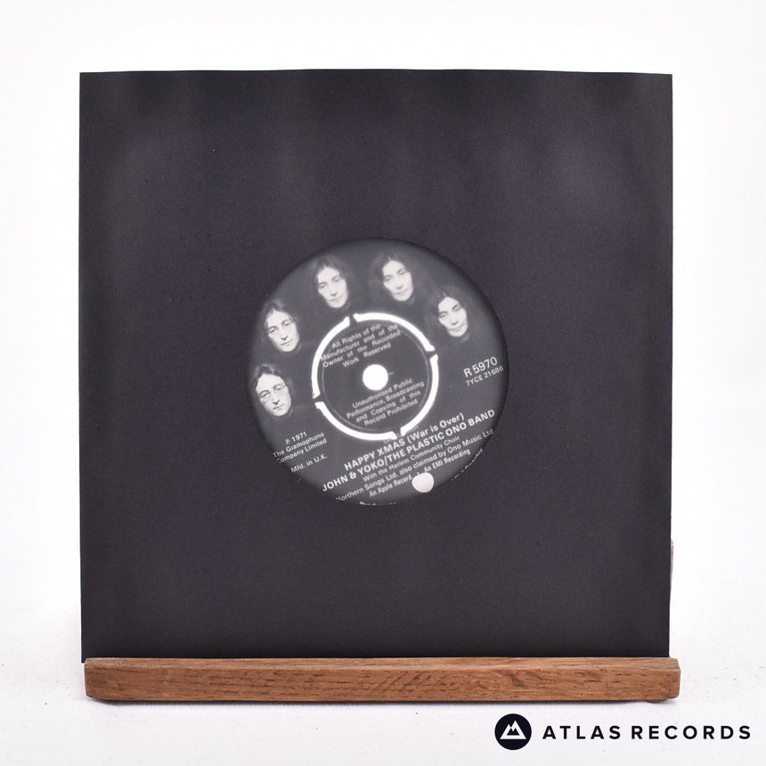 John Lennon & Yoko Ono Happy Xmas 7" Vinyl Record - In Sleeve