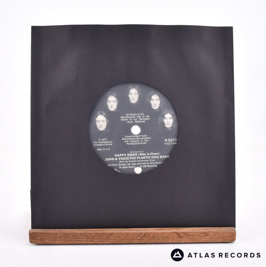 John Lennon & Yoko Ono Happy Xmas 7" Vinyl Record - In Sleeve