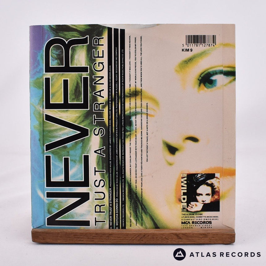 Kim Wilde - Never Trust A Stranger - 7" Vinyl Record - VG+/EX