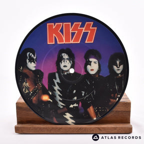 Kiss A World Without Heroes 7" Vinyl Record - In Sleeve