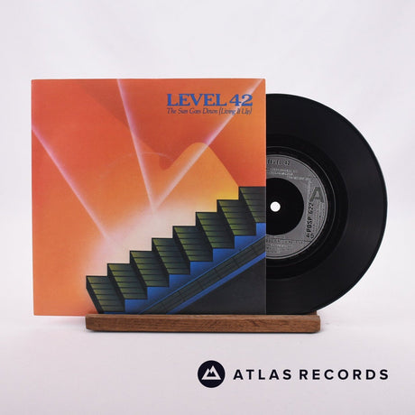 Level 42 The Sun Goes Down 7" Vinyl Record - Front Cover & Record