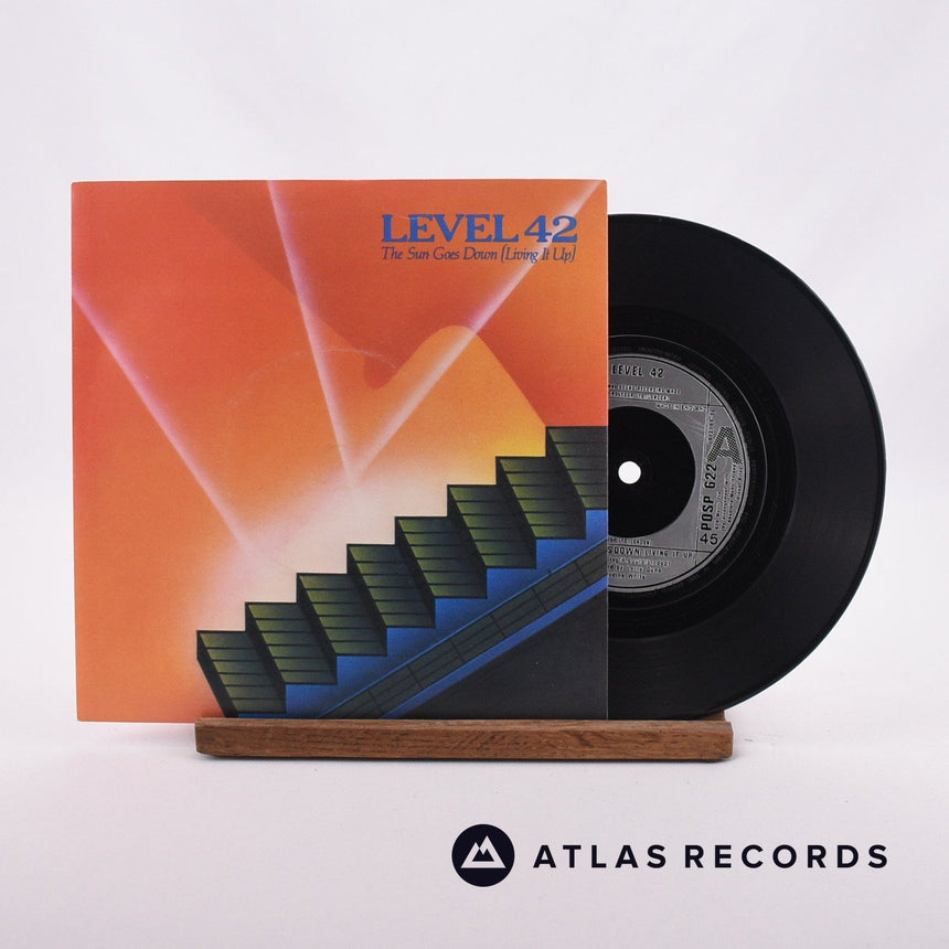 Level 42 The Sun Goes Down 7" Vinyl Record - Front Cover & Record