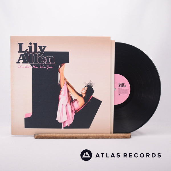 Lily-Allen-Its-Not-Me-Its-You-