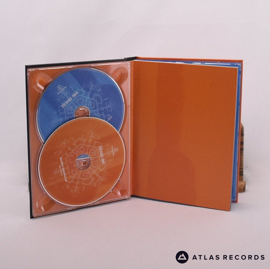 Marillion - Seasons End - Deluxe Edition Integral Booklet 3 x CD + Blu-ray