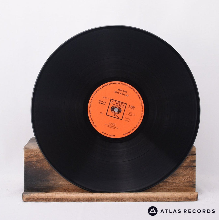 Miles Davis - Miles In The Sky - A1 B1 LP Vinyl Record - VG+/VG+