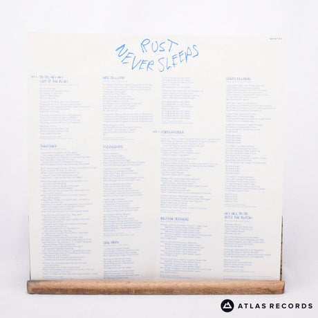 Neil Young - Rust Never Sleeps - Lyric Sheet LP Vinyl Record - VG+/EX