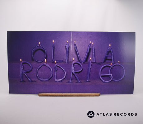 Olivia Rodrigo - Guts - Gatefold LP Vinyl Record - NM/NM