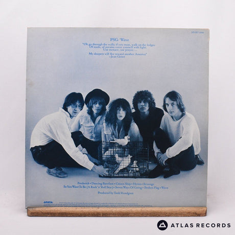 Patti Smith Group - Wave - Bilbo Insert LP Vinyl Record - EX/EX