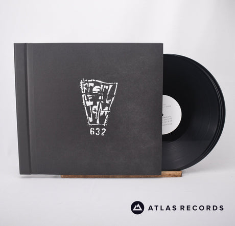 Pearl Jam Constitution Hall, Washington, DC 9/19/1998 3 x LP Vinyl Record - Front Cover & Record