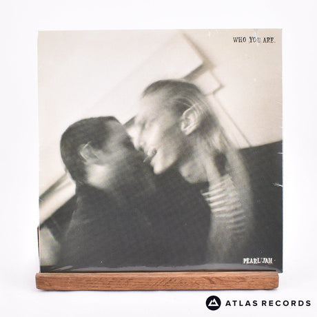 Pearl Jam Who You Are 7" Vinyl Record - Front Cover & Record