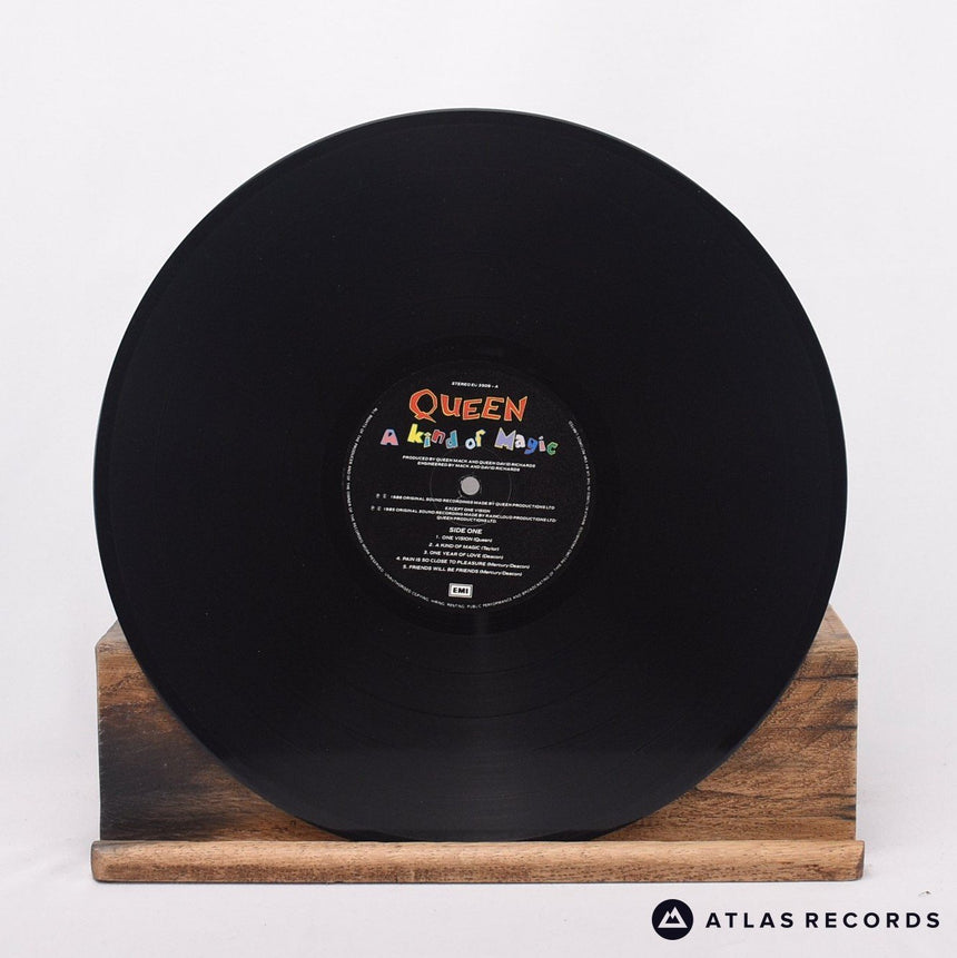 Queen - A Kind Of Magic - Townhouse Gatefold A-4 B-2 LP Vinyl Record - VG+/VG+