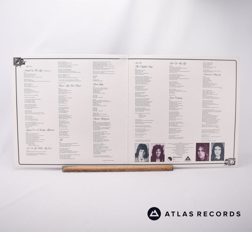 Queen - A Night At The Opera - Blair Embossed Sleeve LP Vinyl Record - EX/EX